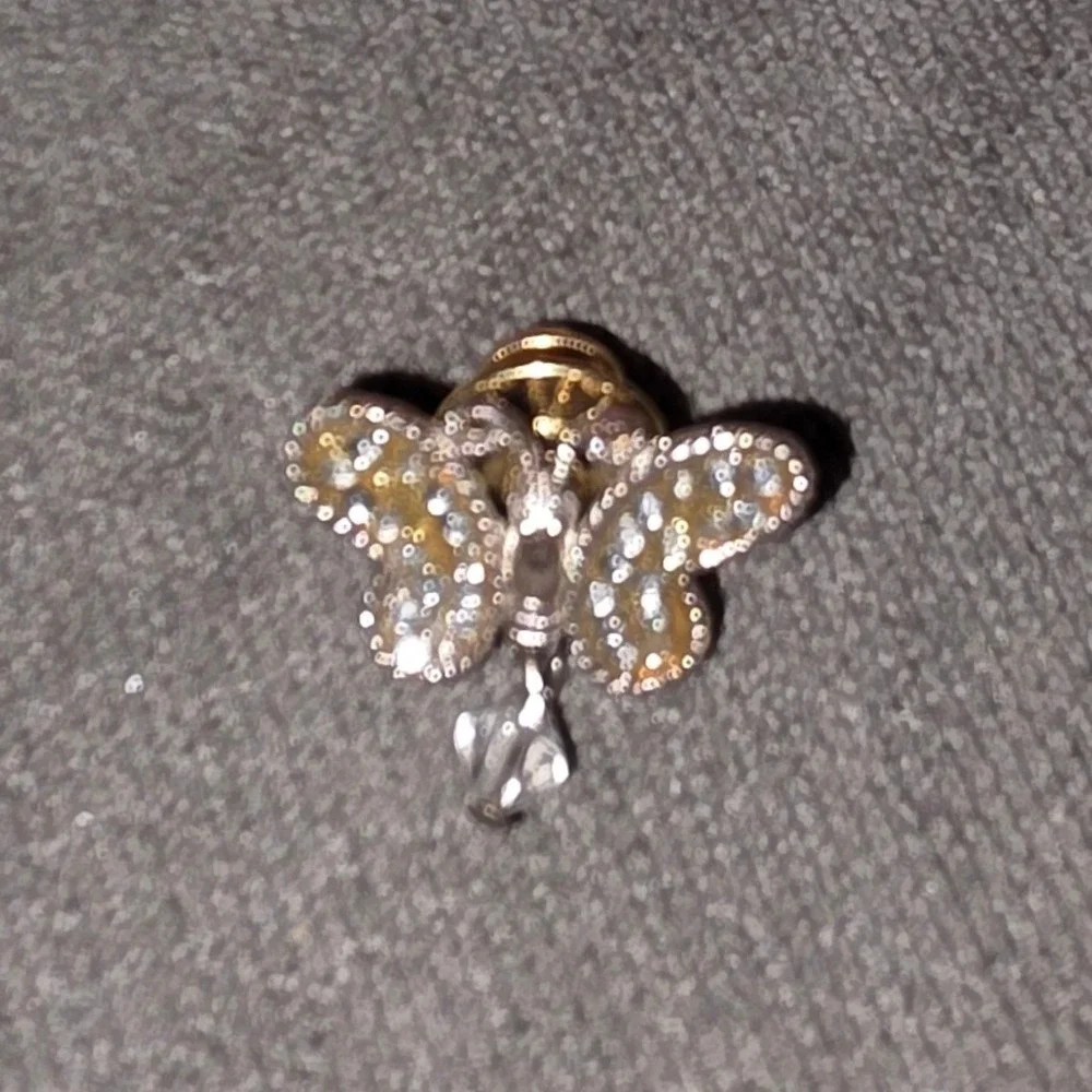 Sparkling Butterfly Pin Brooch Dangle Crystal Rhinestone Silver hat,‎ tie lapel